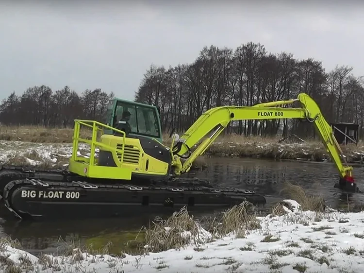Экскаватор-амфибия Big Float